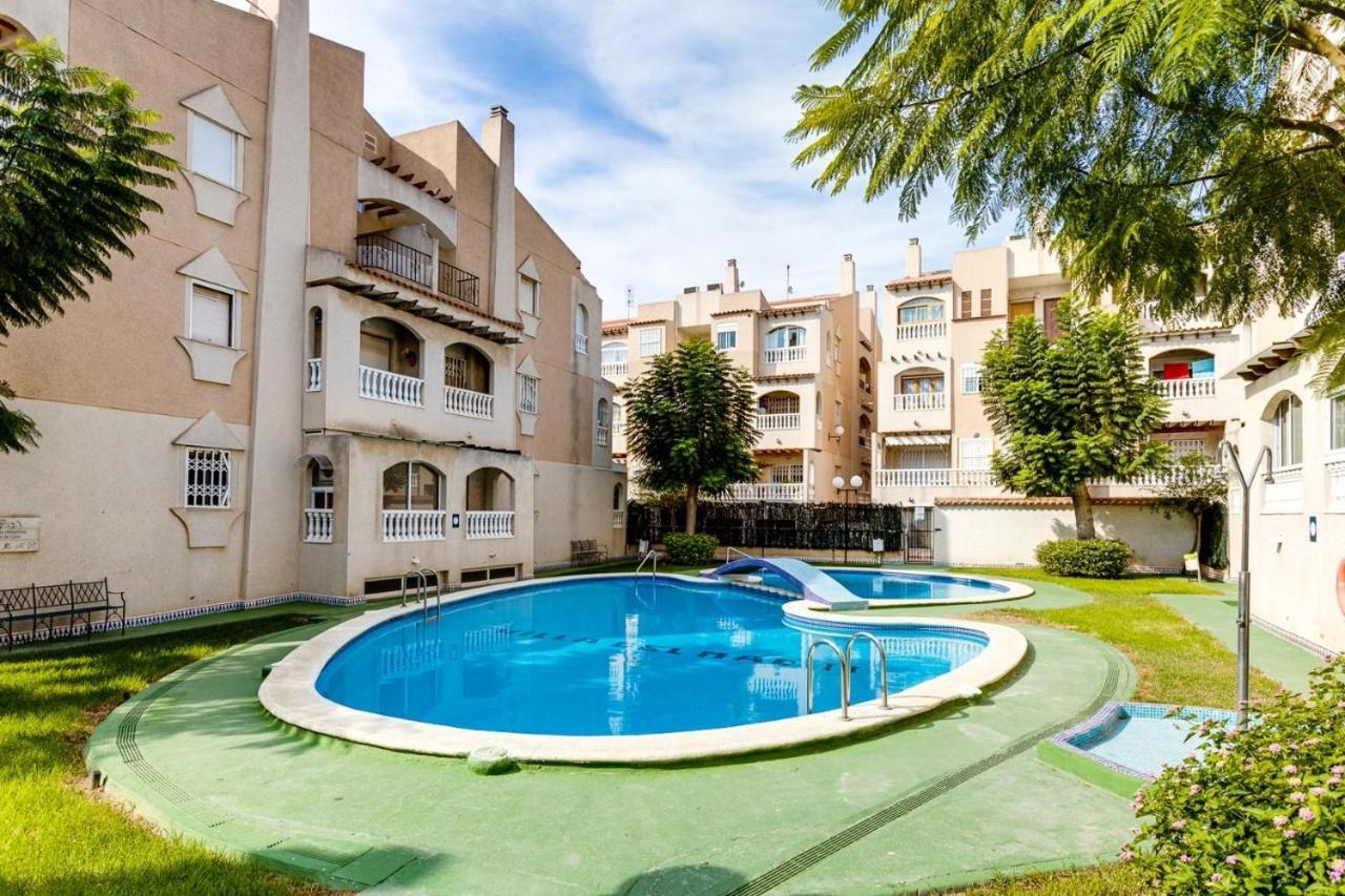 Casa Paseo Villa ตอร์เรเวียคา ภายนอก รูปภาพ